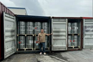 Unsaturated Polyester Resin Loaded at Shanghai Port